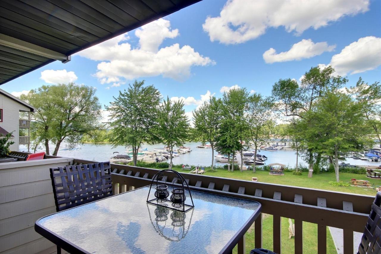Location Tourisme Estrie - Oberge Du Village Magog Exterior photo